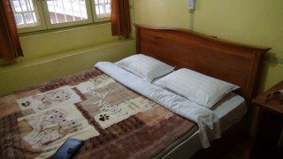 Yee Shin Guest house Hsipaw: Double room