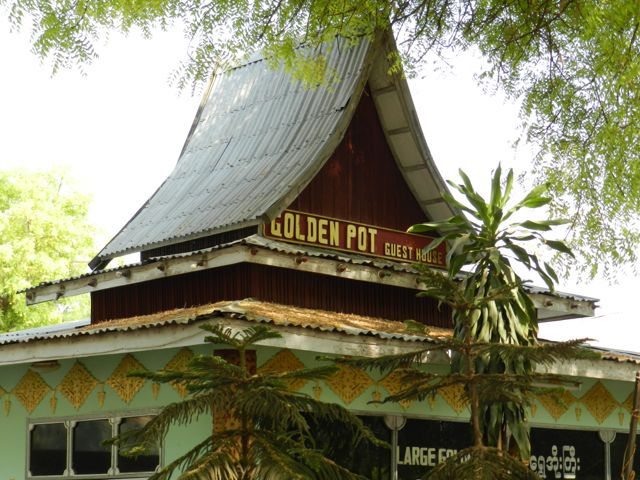 Large Golden Pot Guesthouse Front