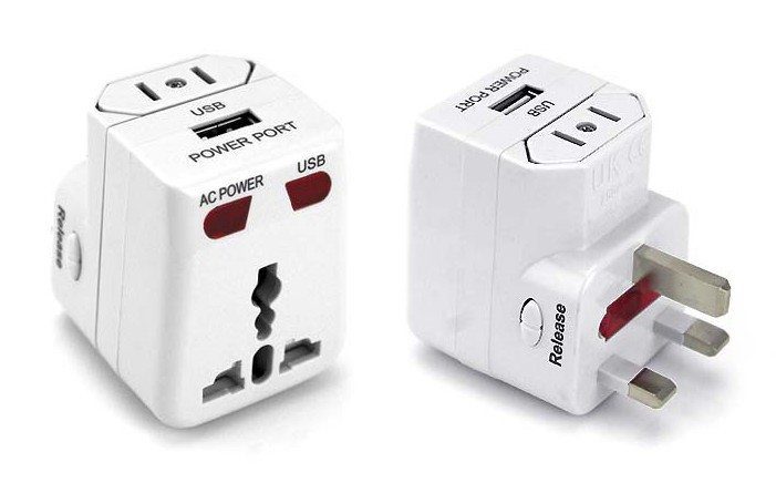Backpacking Checklist: Travel Adaptor with USB