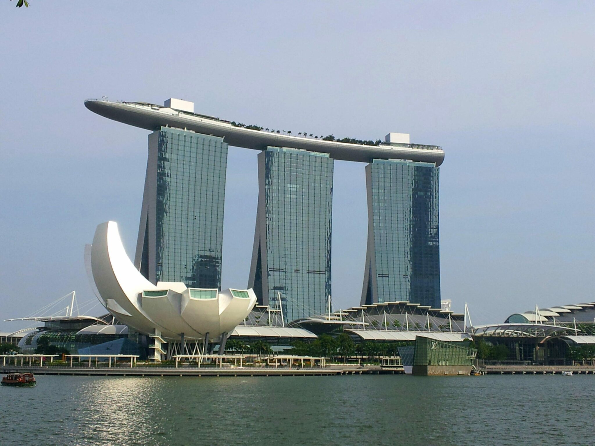 Singapore: 21 tips for an affordable visit