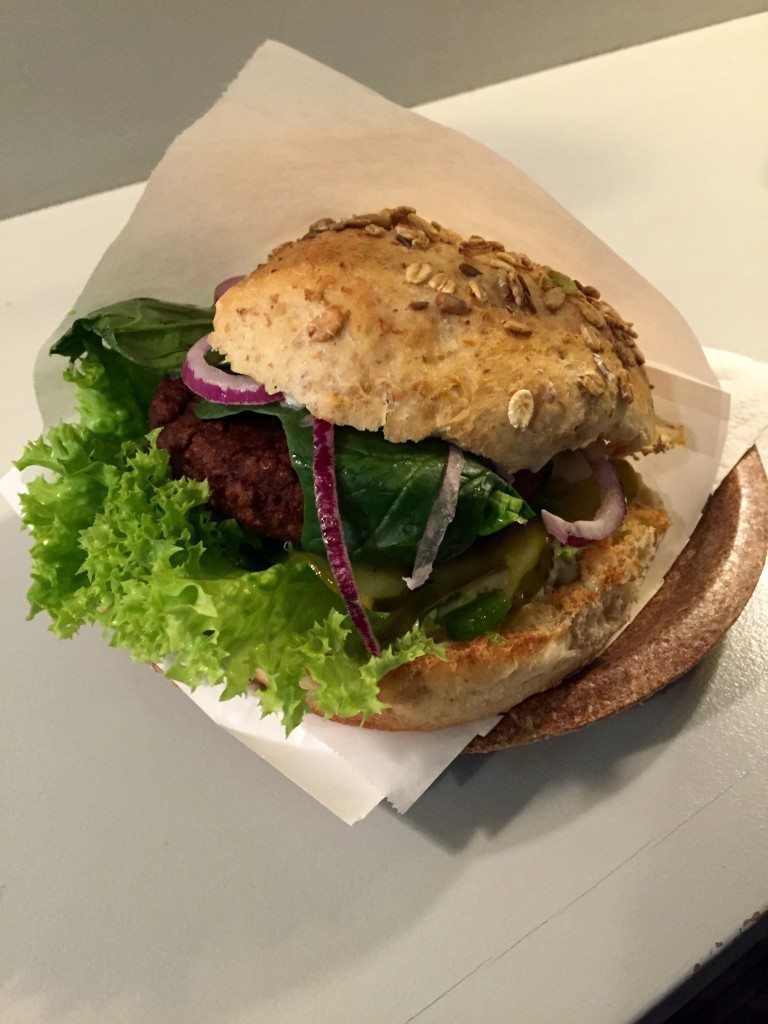 Food from around the world - vegan burger warsaw