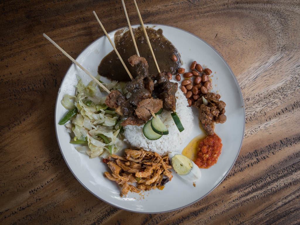 Bali Food Guide | Best Bali Restaurants & Traditional Balinese Food: