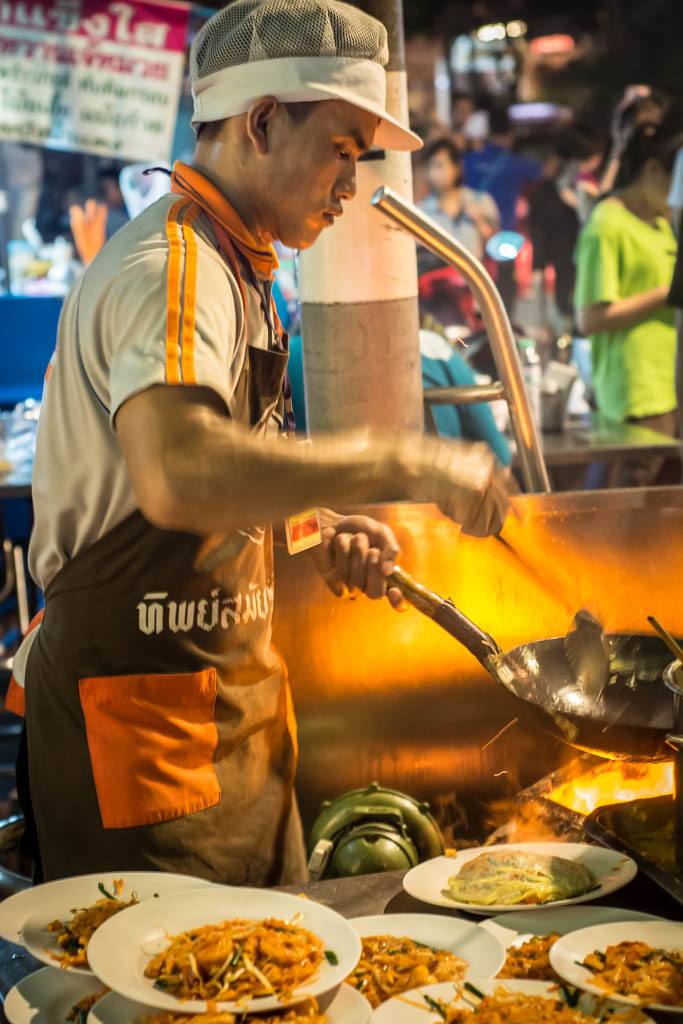 famous pad thai in bangkok - Pad Thai History - Thailand National Dish (Podcast)