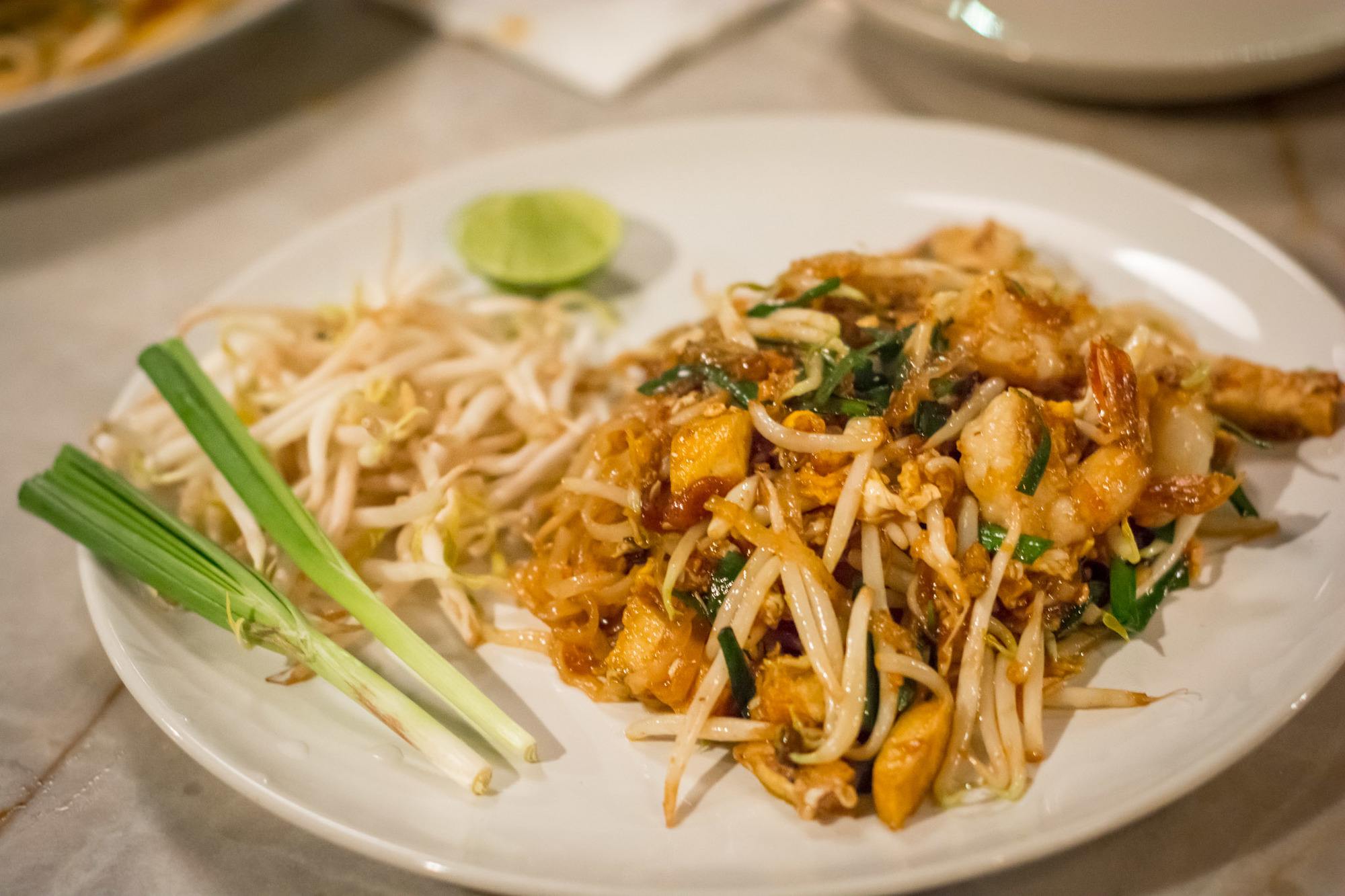 S1E4 Pad Thai History – The Thailand National Dish (Podcast)