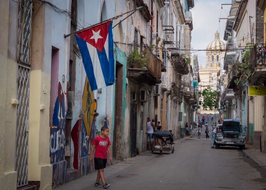 What To Do In Havana Cuba: Visit Side Streets Of Old Havana