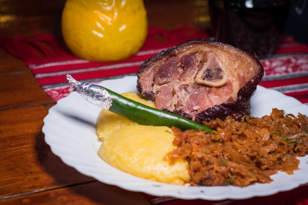Traditional Romanian Food - Romanian Dishes - Varză țărănească cu Ciolan Afumat - Smoked Ham Hock & Rustic Cabbage