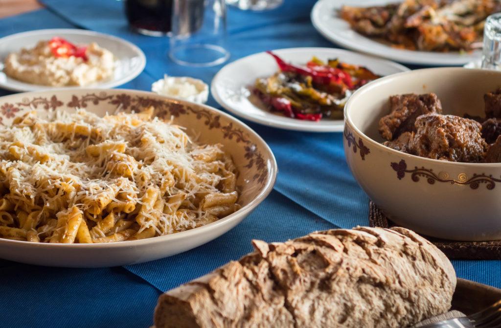 Traditional Corfu Food: Corfu Dishes - Pastitsada