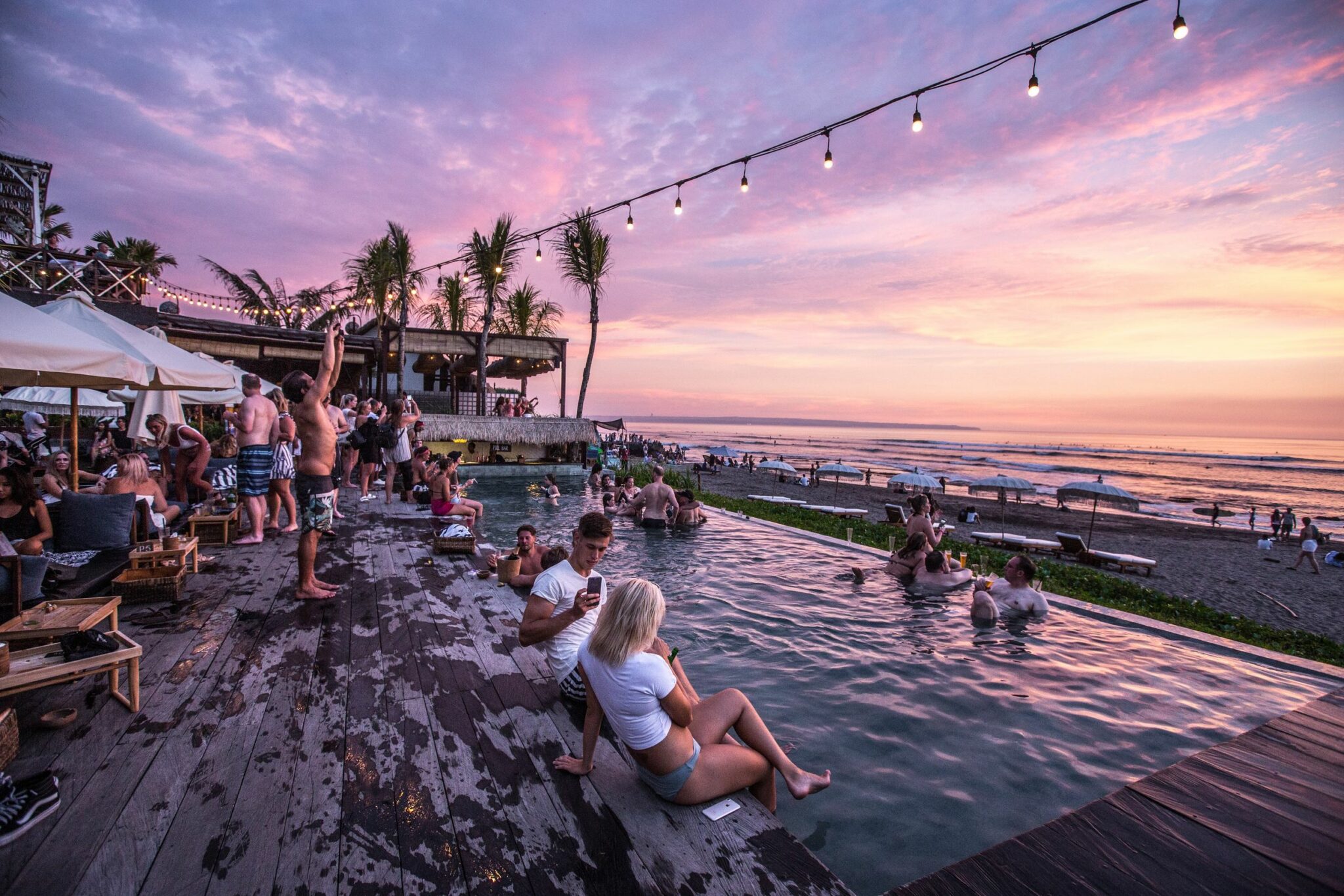 A Guide to the Best Restaurants and Cafes in Canggu, Bali