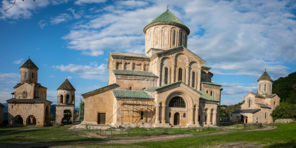 Daytrips from Kutaisi: Gelati Monastery Complex