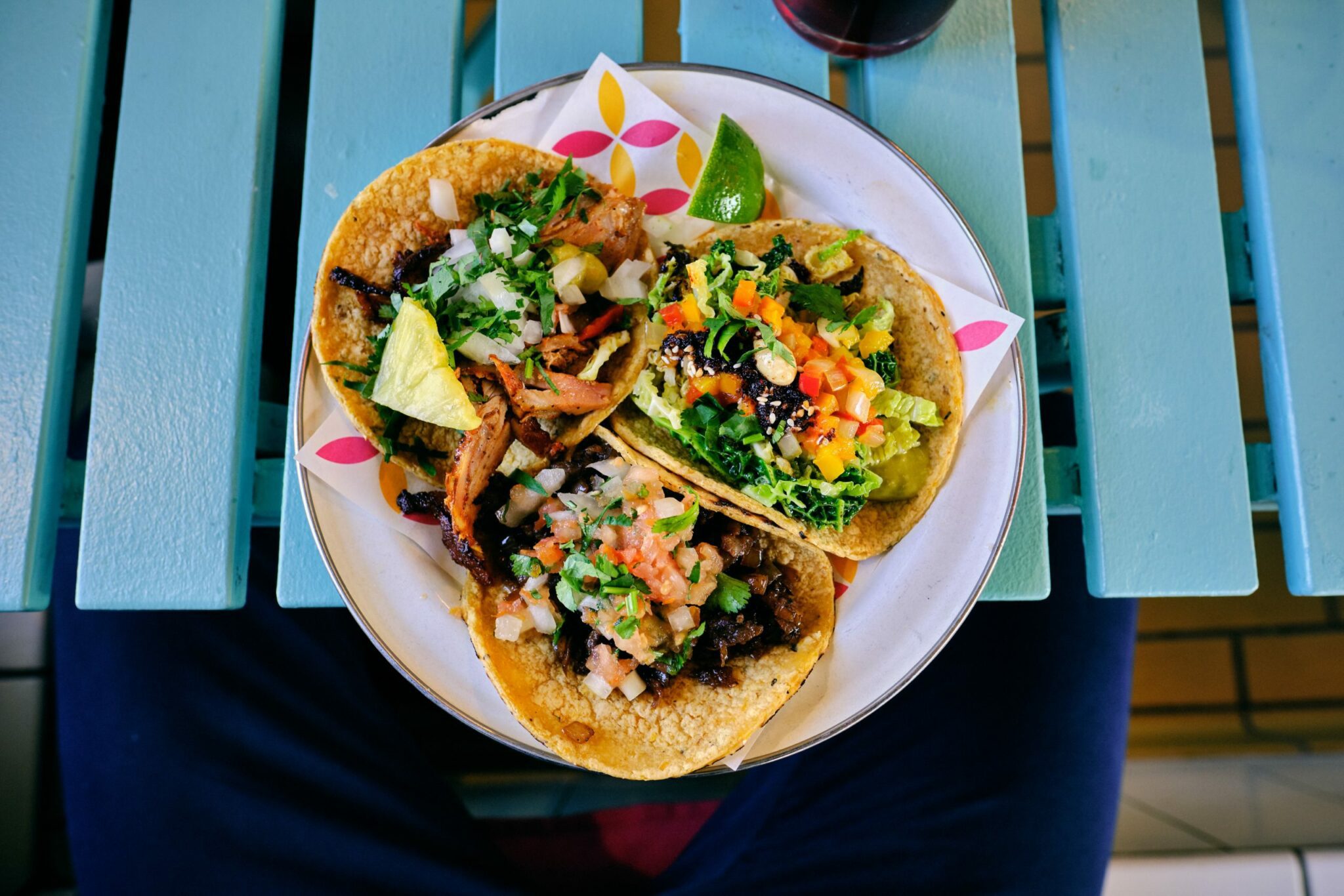 The Dos and Don’ts of Eating Tacos