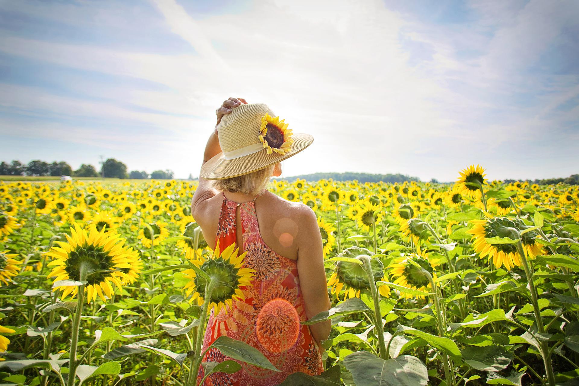 6 Travel Destinations Flower Lovers Will Definitely Fall in Love With