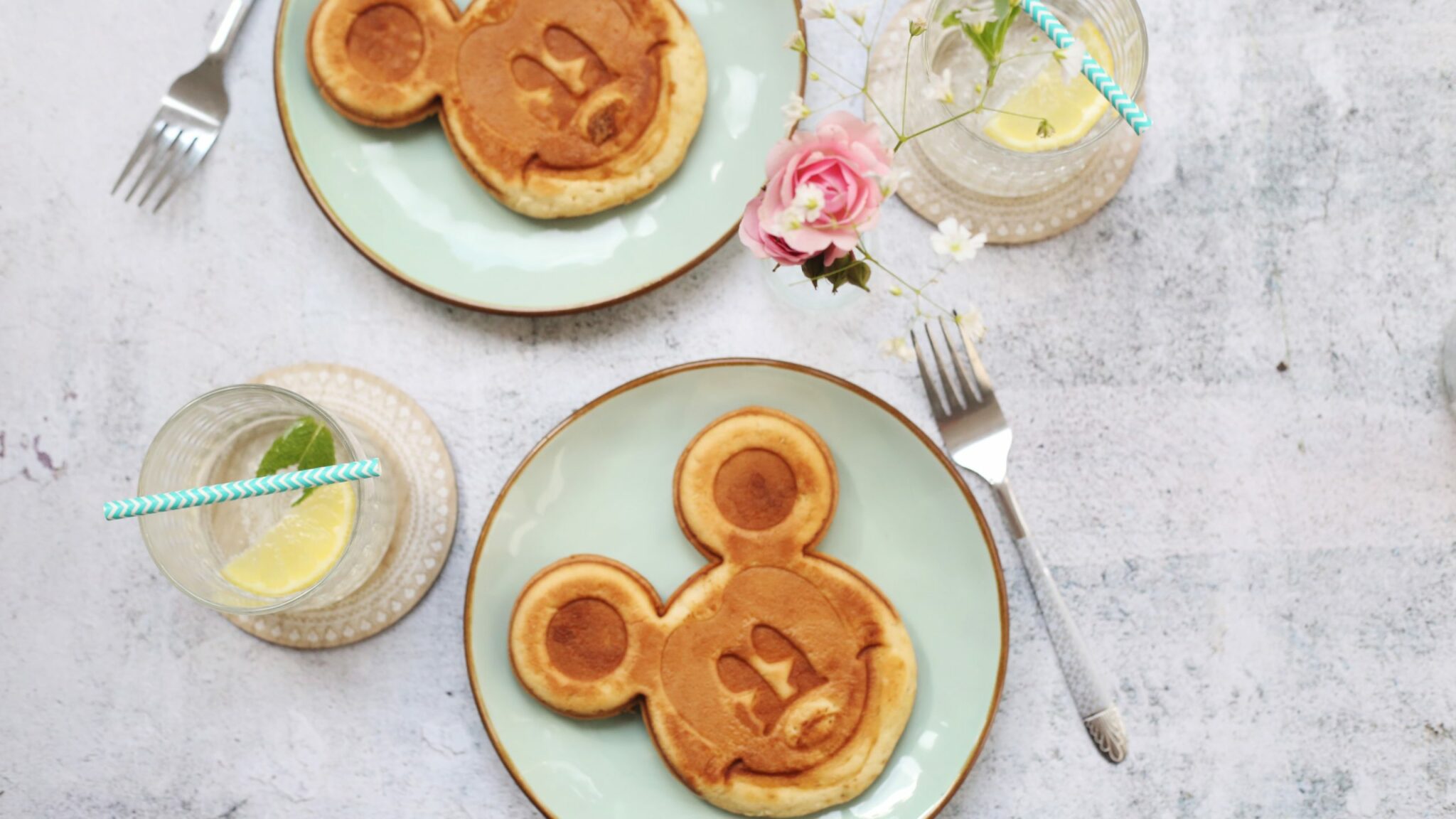 How to Find the Best Places to Eat at Disneyland and Disney World